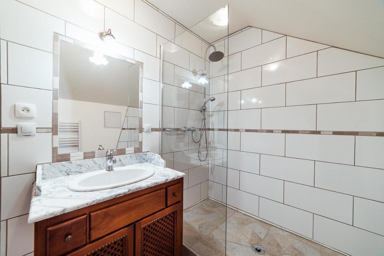 Maison Calme 14 Personnes, Piscine, Jardin Et Parking Bucheres Екстер'єр фото